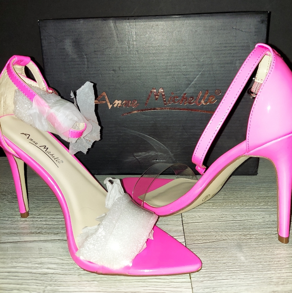 Anne Michelle shoes pink in color size 6